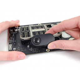 Замена динамика Mac Pro в конце 2013 года